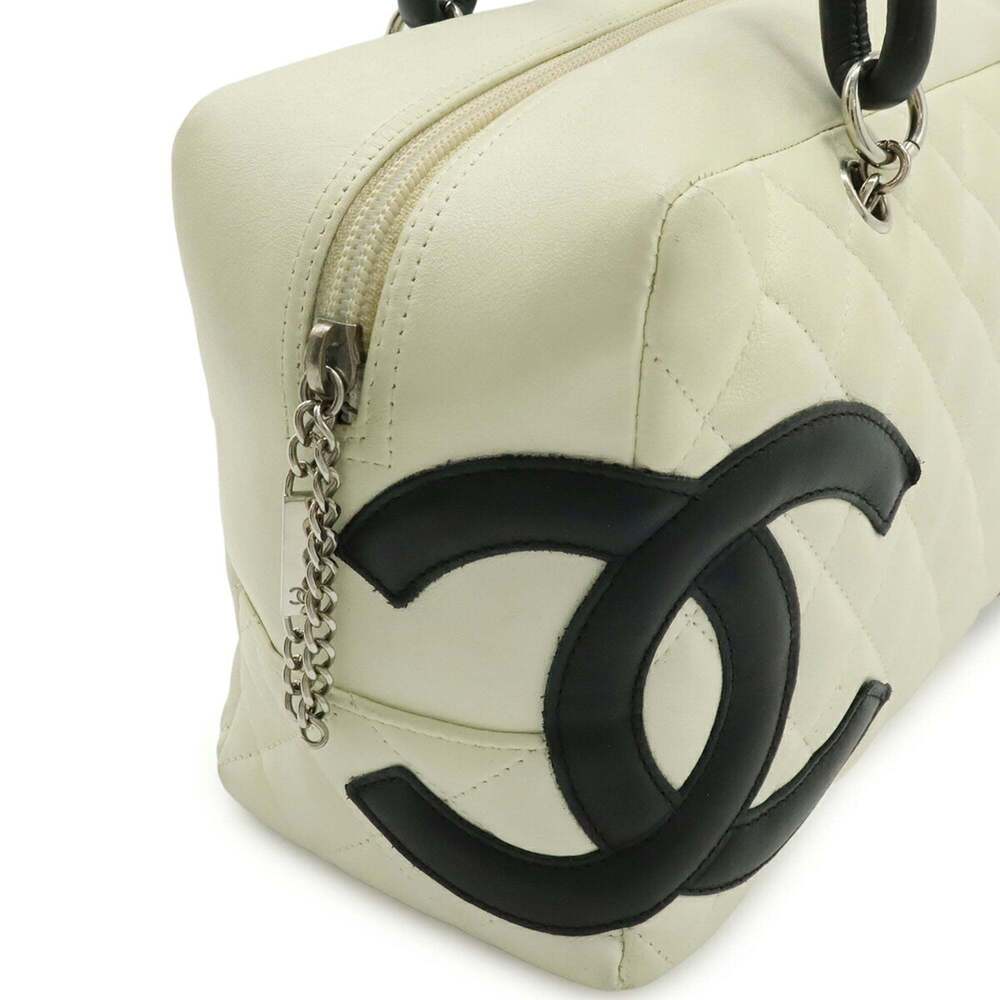 CHANEL Black Shoulder Bag - Picture 6 of 10
